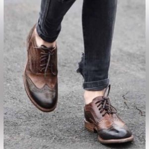 Bed Stu women’s two tone brown size 6.5 leather Oxford shoes